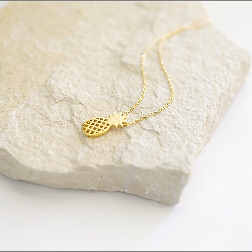 Dainty 18k Gold Plated Pineapple Necklace - Picture 4 of 5